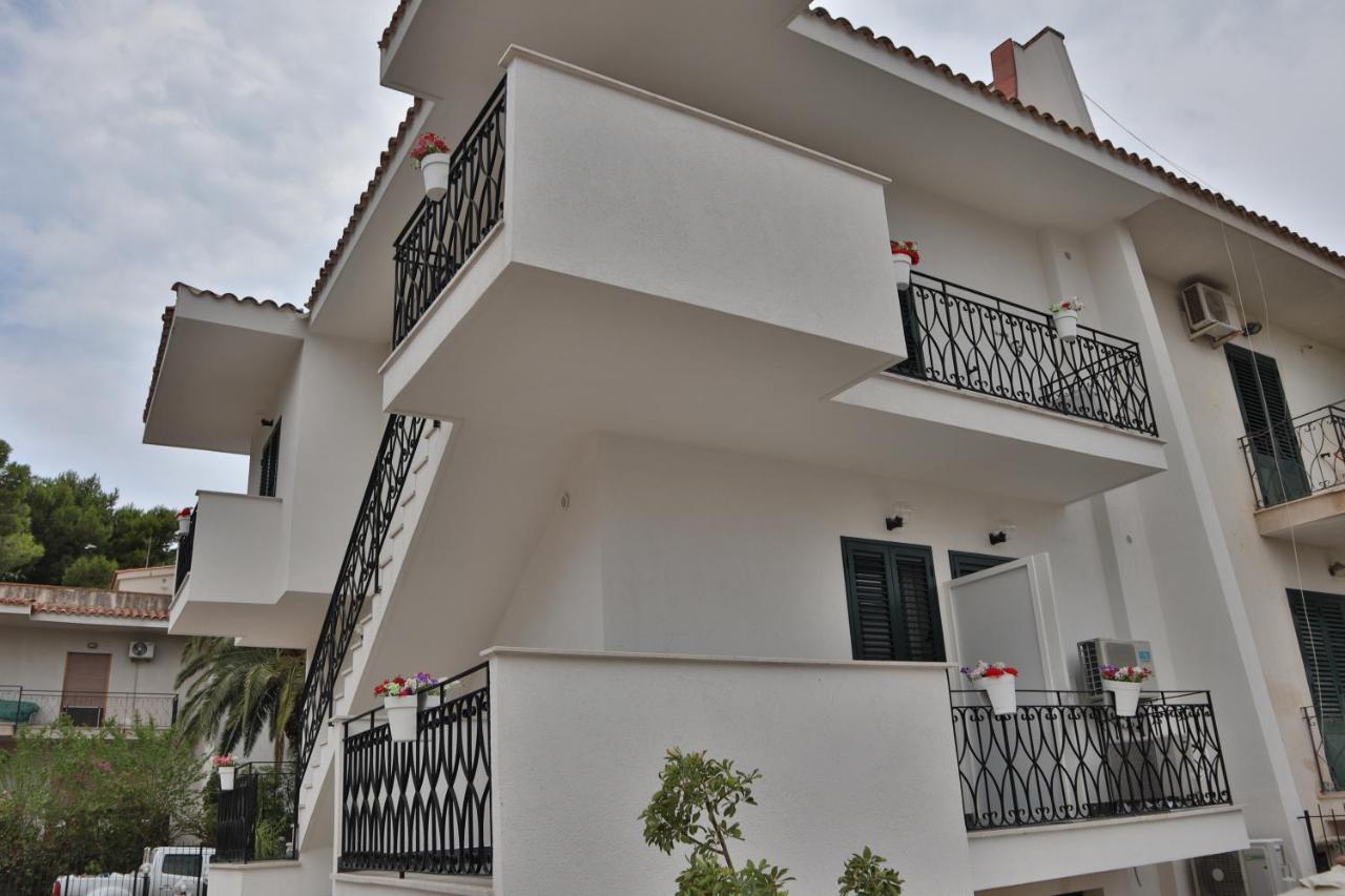 Fiore Di Loto Rooms Carini Εξωτερικό φωτογραφία